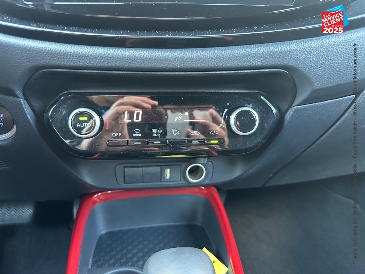 Véhicule d'occasion TOYOTA AYGO X 1.0 VVT-I 72CH DESIGN S-CVT chez Renault Saint-Louis
