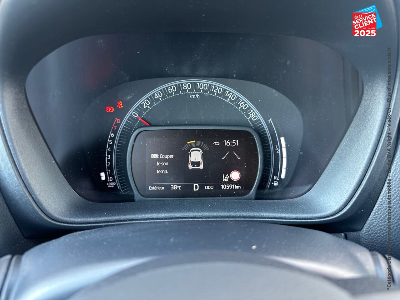 Véhicule d'occasion TOYOTA AYGO X 1.0 VVT-I 72CH DESIGN S-CVT chez Renault Saint-Louis