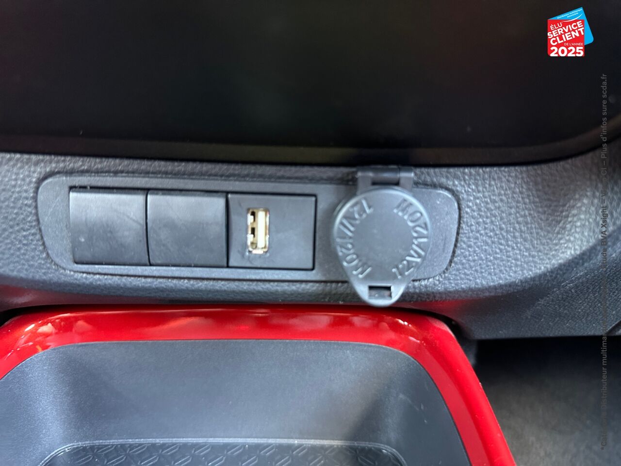 Véhicule d'occasion TOYOTA AYGO X 1.0 VVT-I 72CH DESIGN S-CVT chez Renault Saint-Louis