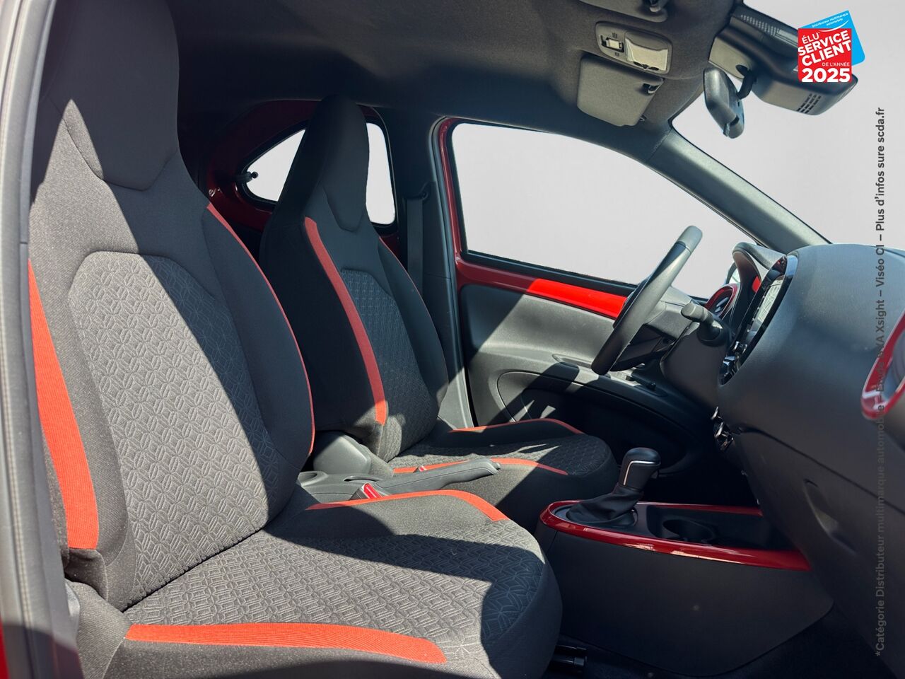 Véhicule d'occasion TOYOTA AYGO X 1.0 VVT-I 72CH DESIGN S-CVT chez Renault Saint-Louis