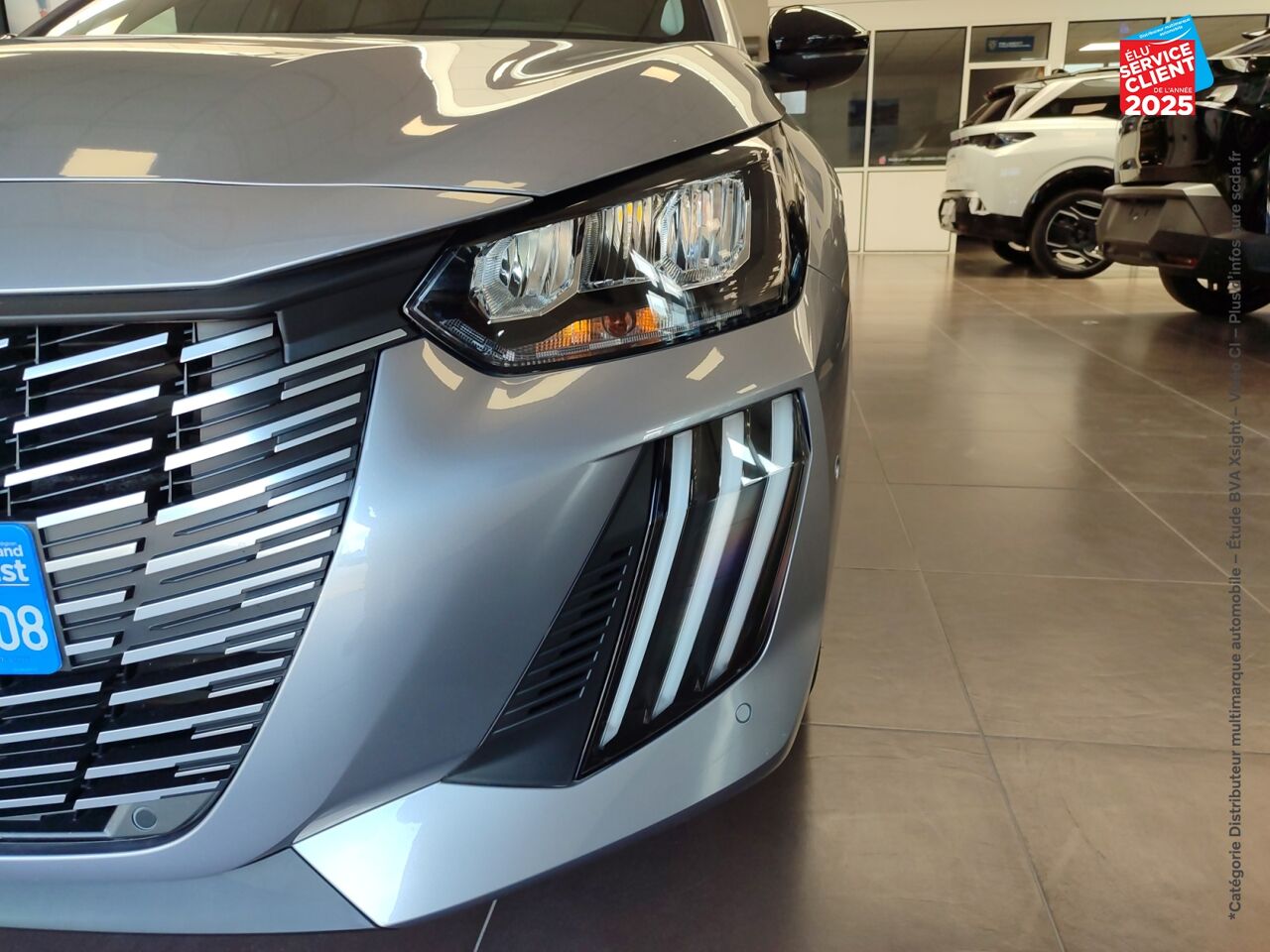 Véhicule d'occasion PEUGEOT 208 1.2 PURETECH 100CH SS ALLURE chez Peugeot Hirson
