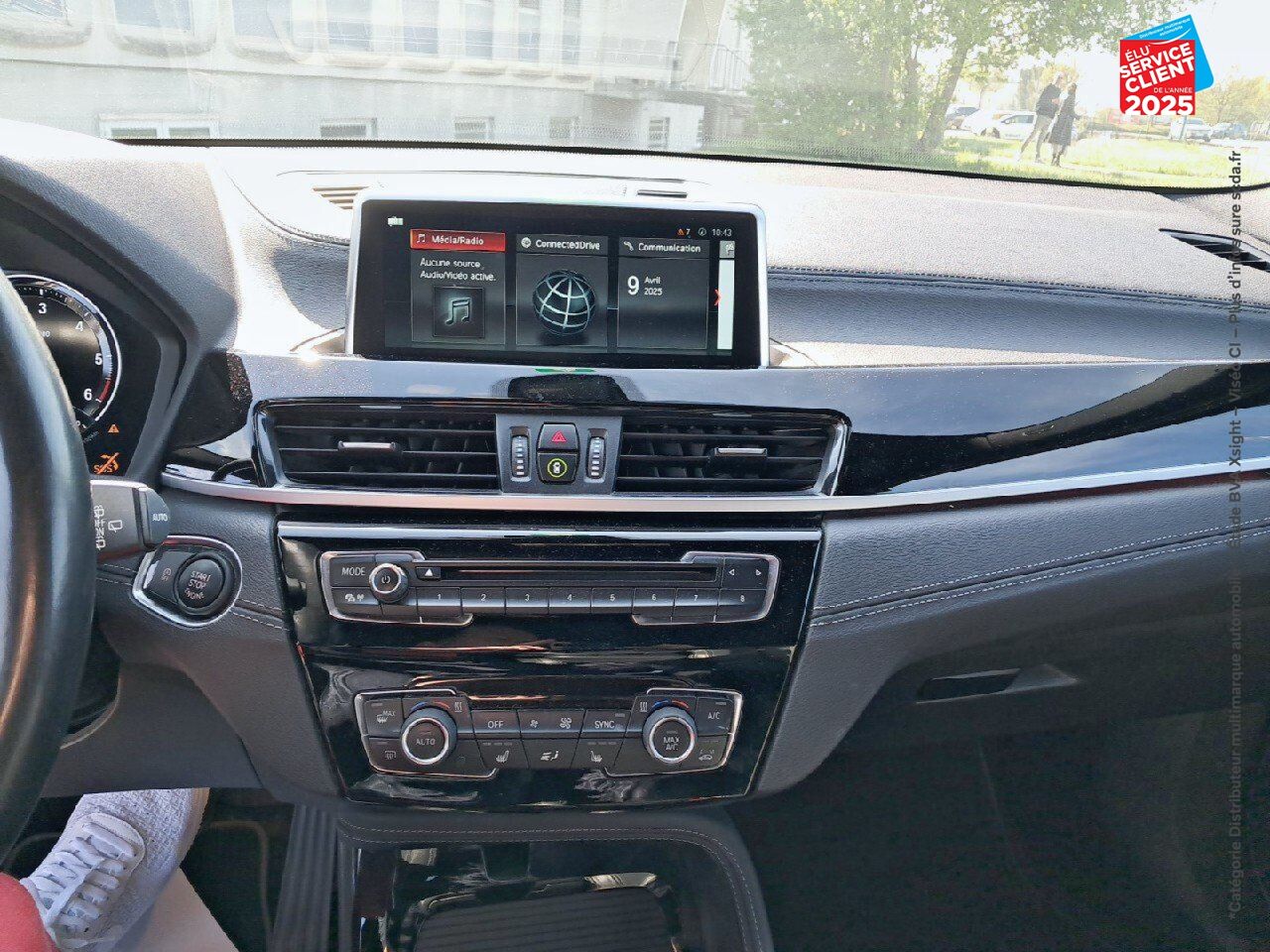 Véhicule d'occasion BMW X2 XDRIVE20DA 190CH M SPORT EURO6D-T SIEGES CHAUF/CUIR CAMERA H/KARDON HUD chez Hyundai Chalons