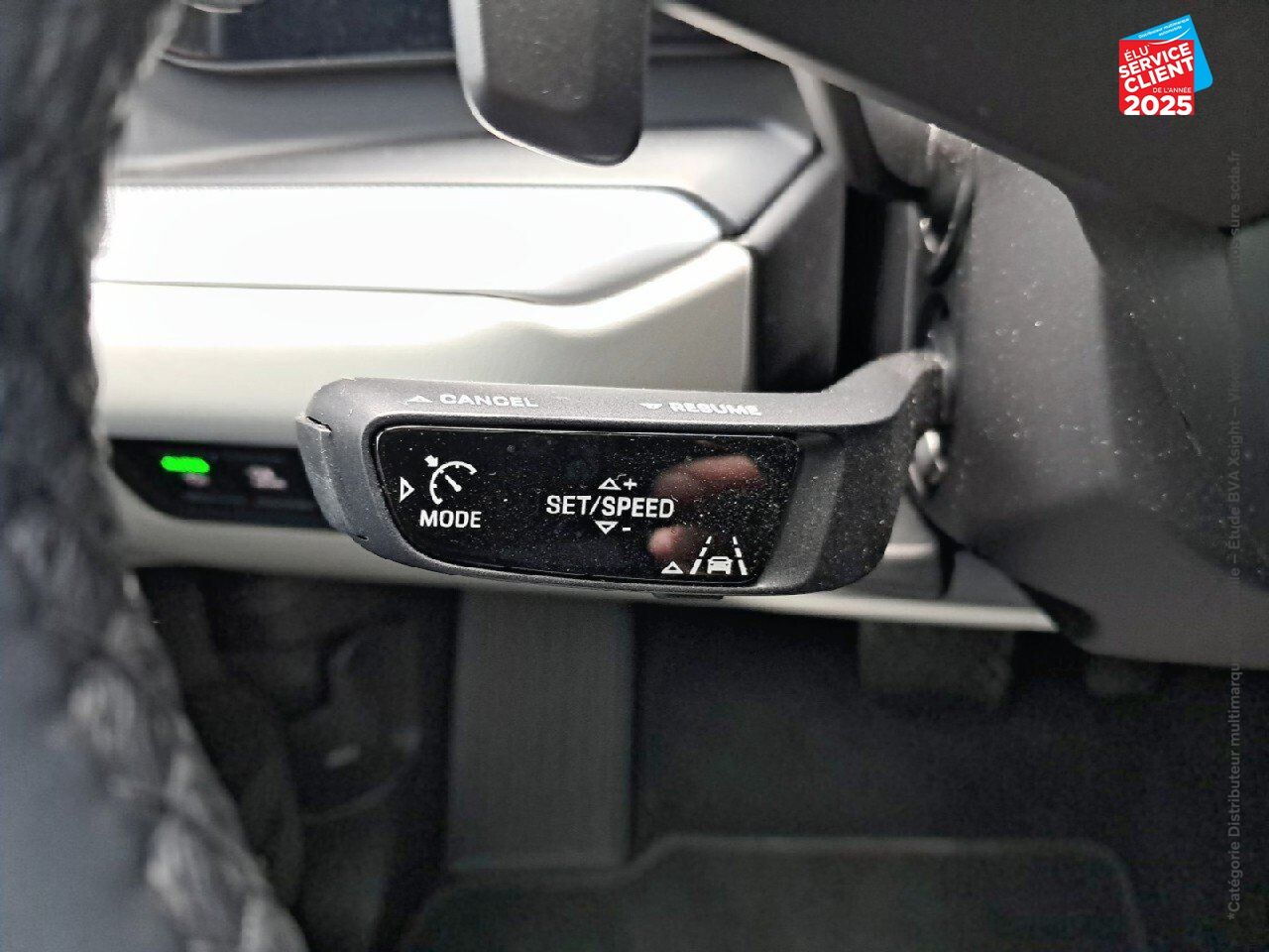Véhicule d'occasion PORSCHE CAYENNE 3.0 V6 470CH E-HYBRID TOUVRANT SIEGES CUIR GPS CAMERA CARPLAY BOSE HUD chez BMW Dole
