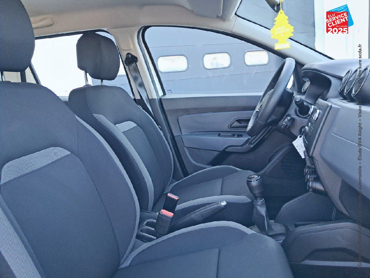 Véhicule d'occasion DACIA DUSTER 1.0 ECO-G 100CH ESSENTIEL 4X2 chez Renault Saint-Louis