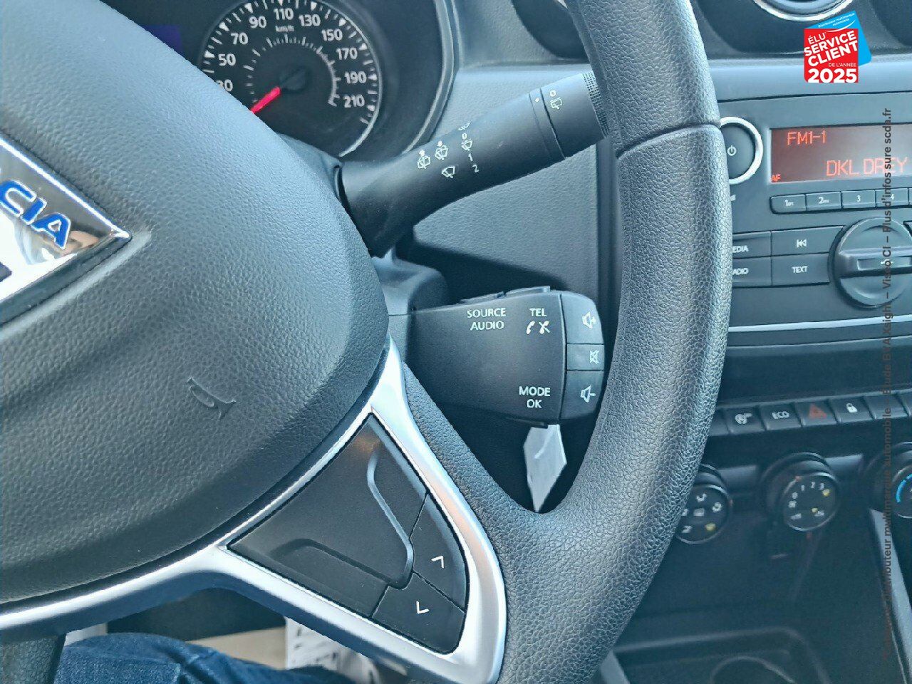 Véhicule d'occasion DACIA DUSTER 1.0 ECO-G 100CH ESSENTIEL 4X2 chez Renault Saint-Louis