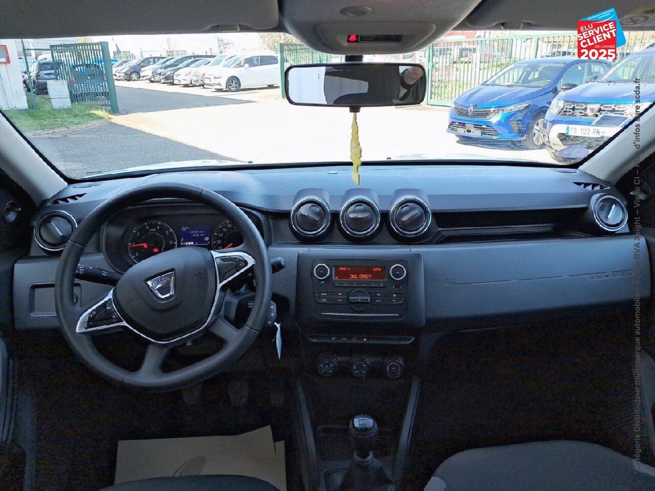 Véhicule d'occasion DACIA DUSTER 1.0 ECO-G 100CH ESSENTIEL 4X2 chez Renault Saint-Louis