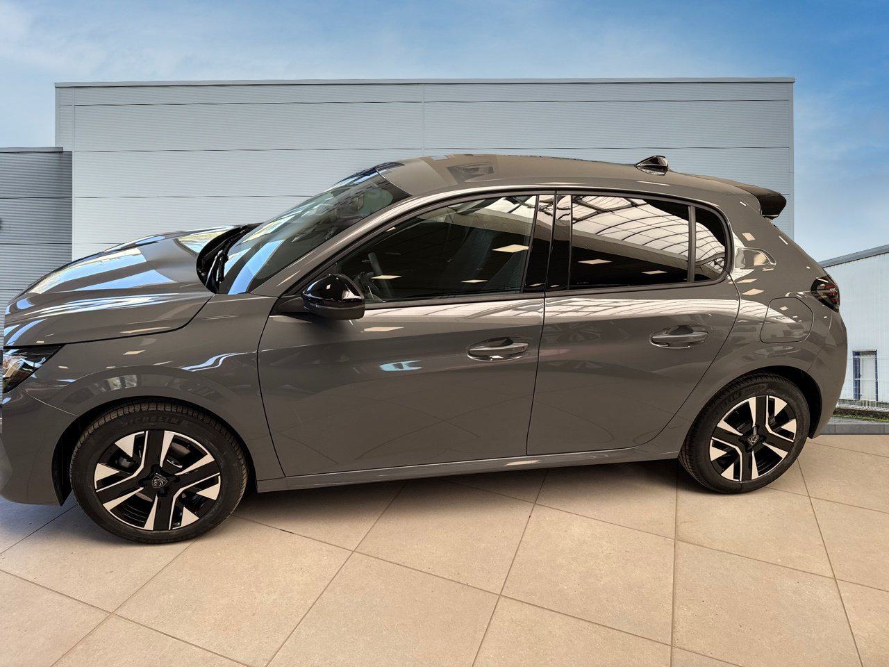 Véhicule d'occasion PEUGEOT 208 1.2 HYBRID 100CH ALLURE E-DCS6 chez Nissan Strasbourg