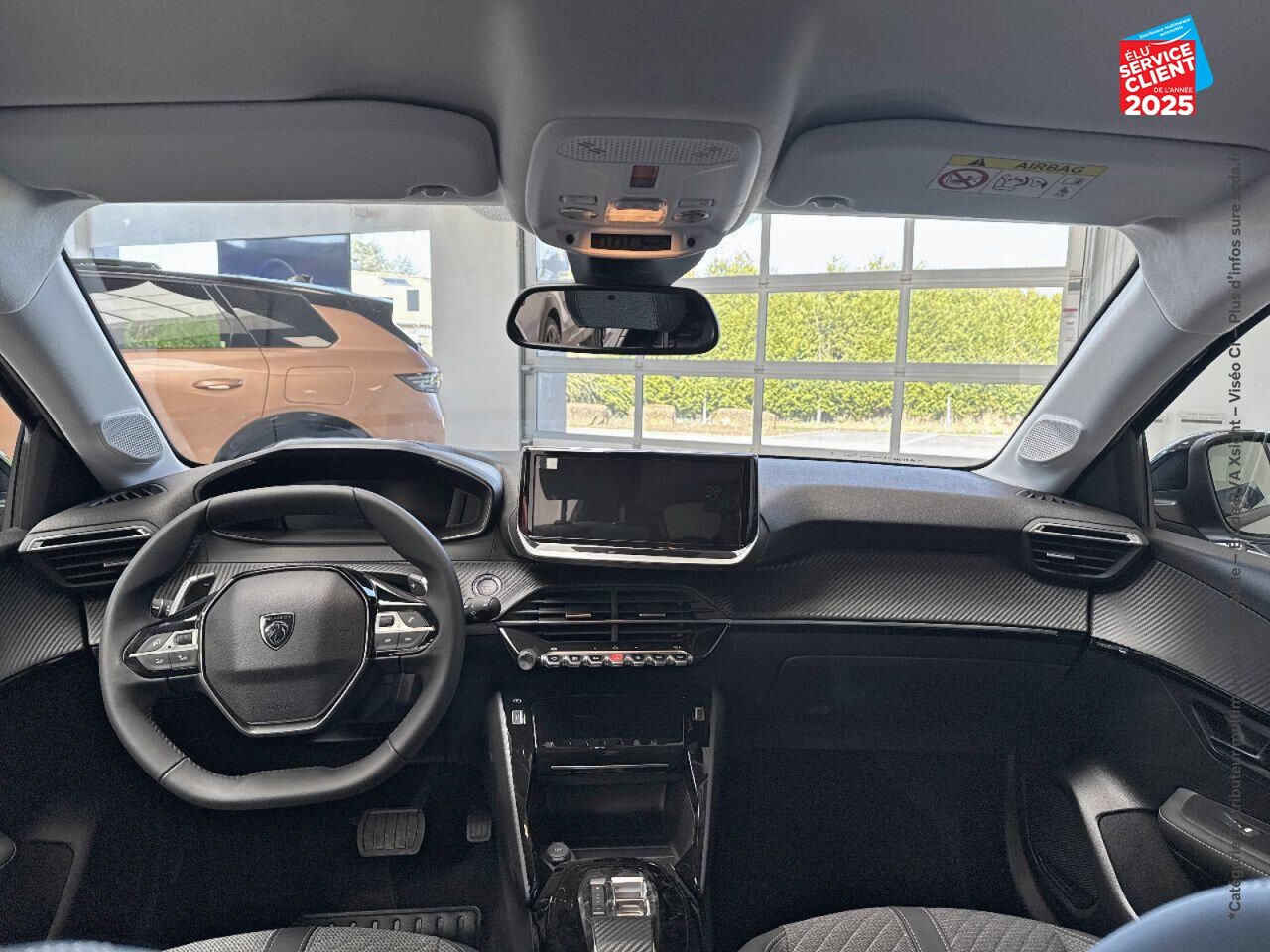 Véhicule d'occasion PEUGEOT 208 1.2 HYBRID 100CH ALLURE E-DCS6 chez Nissan Strasbourg