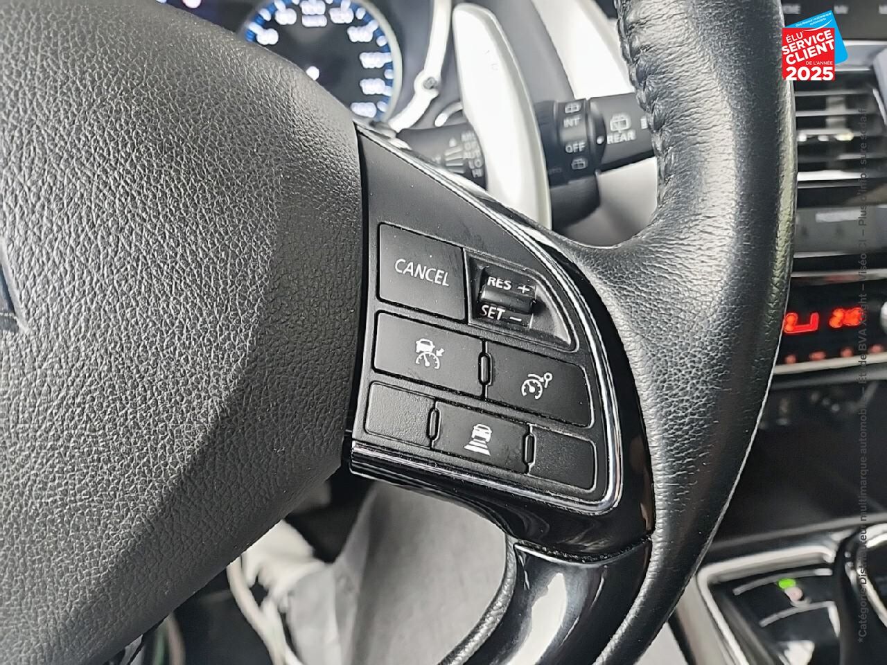 Véhicule d'occasion MITSUBISHI ECLIPSE CROSS 2.4 MIVEC PHEV 188CH INSTYLE 4WD chez Hyundai Chalons