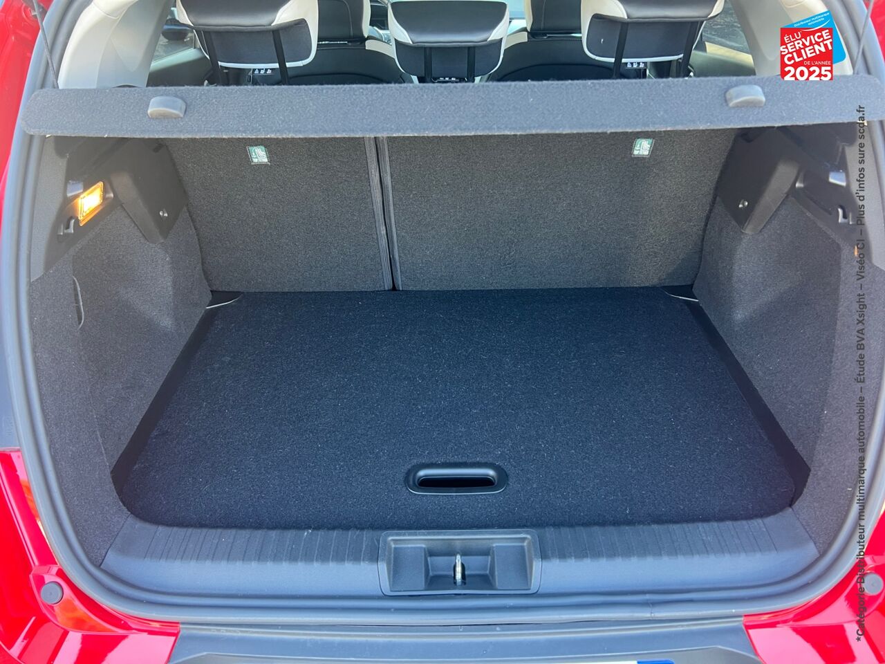 Véhicule d'occasion RENAULT CAPTUR 1.3 TCE 140CH FAP INTENS EDC -21 chez Dacia Mulhouse