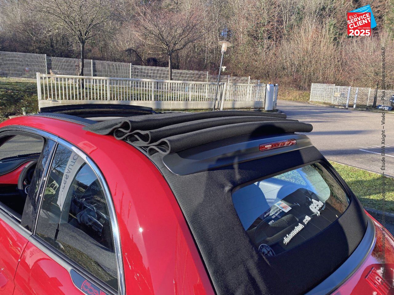 Véhicule d'occasion FIAT 500C E 95CH RED STEP1 chez Dacia Belfort