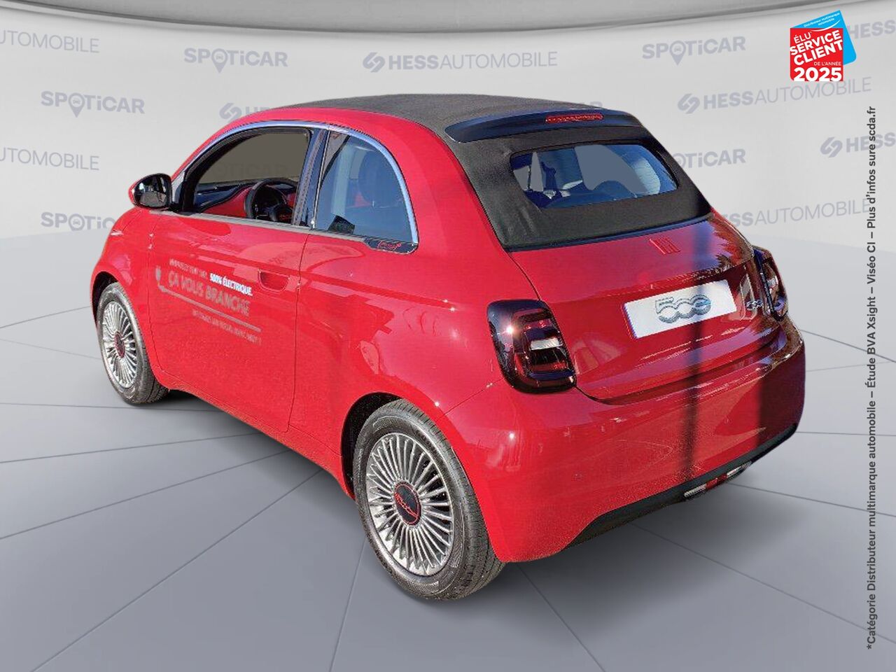 Véhicule d'occasion FIAT 500C E 95CH RED STEP1 chez Dacia Belfort