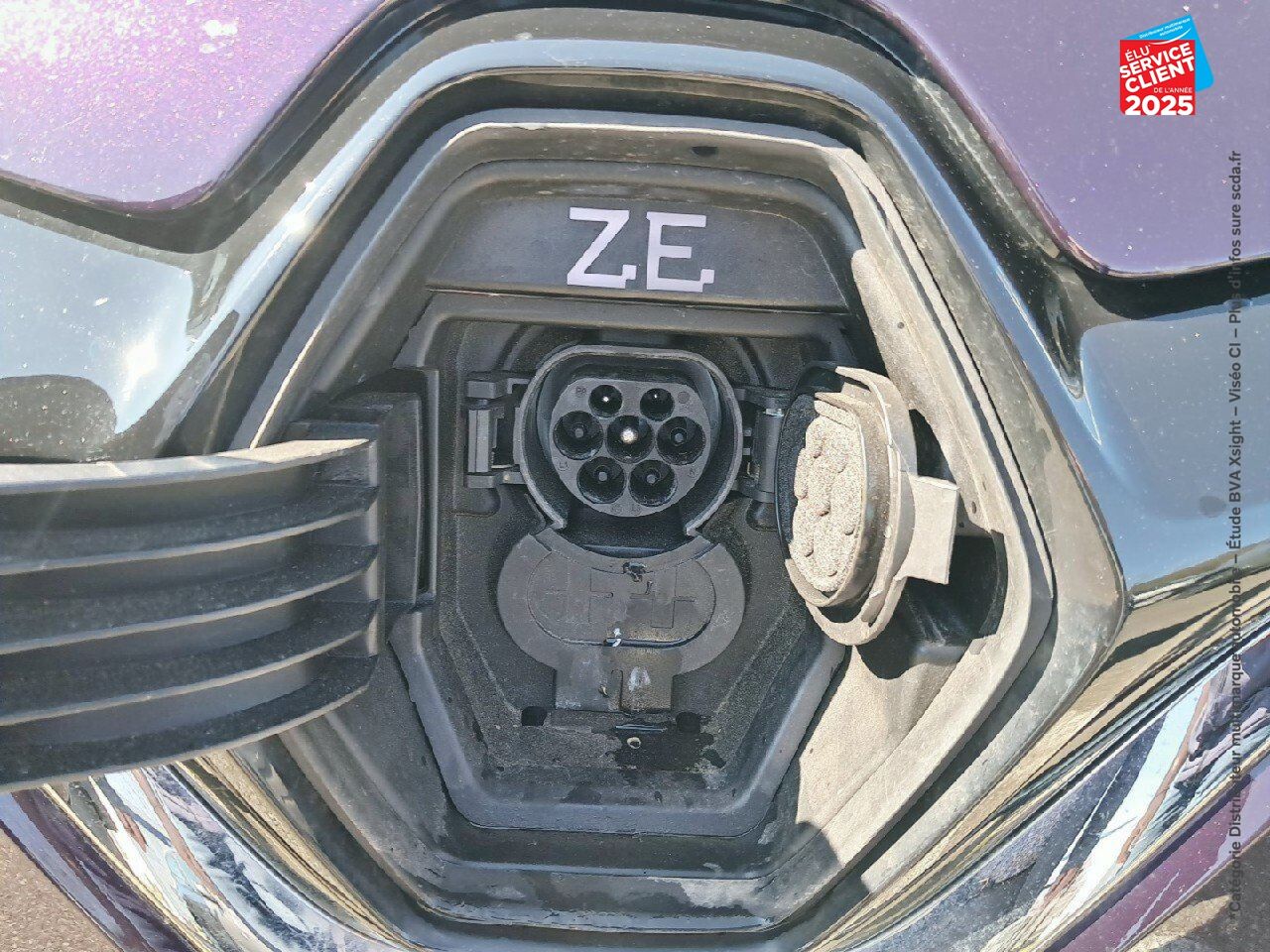 Véhicule d'occasion RENAULT ZOE E-TECH LIFE CHARGE NORMALE R110 ACHAT INTEGRAL - 21 chez Renault Sélestat