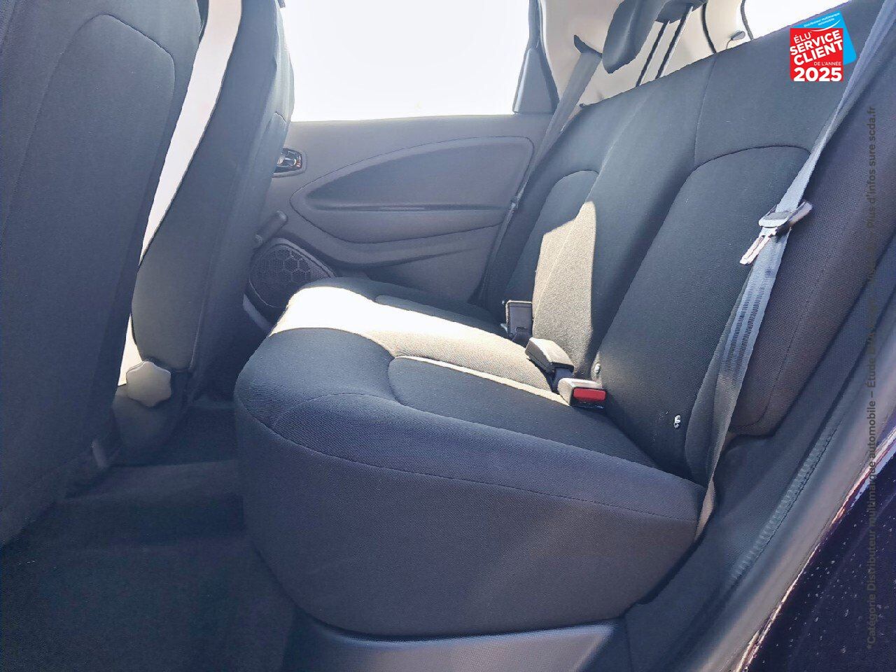 Véhicule d'occasion RENAULT ZOE E-TECH LIFE CHARGE NORMALE R110 ACHAT INTEGRAL - 21 chez Renault Sélestat