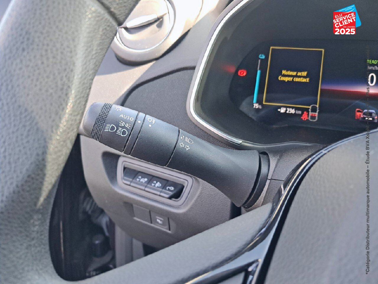 Véhicule d'occasion RENAULT ZOE E-TECH LIFE CHARGE NORMALE R110 ACHAT INTEGRAL - 21 chez Renault Sélestat