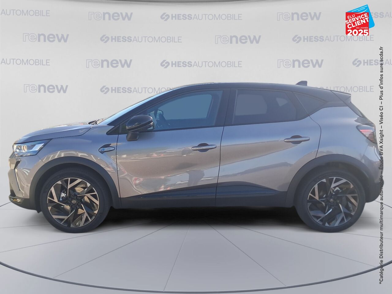Véhicule d'occasion RENAULT CAPTUR 1.6 E-TECH FULL HYBRID 145CH ESPRIT ALPINE chez Toyota Verdun