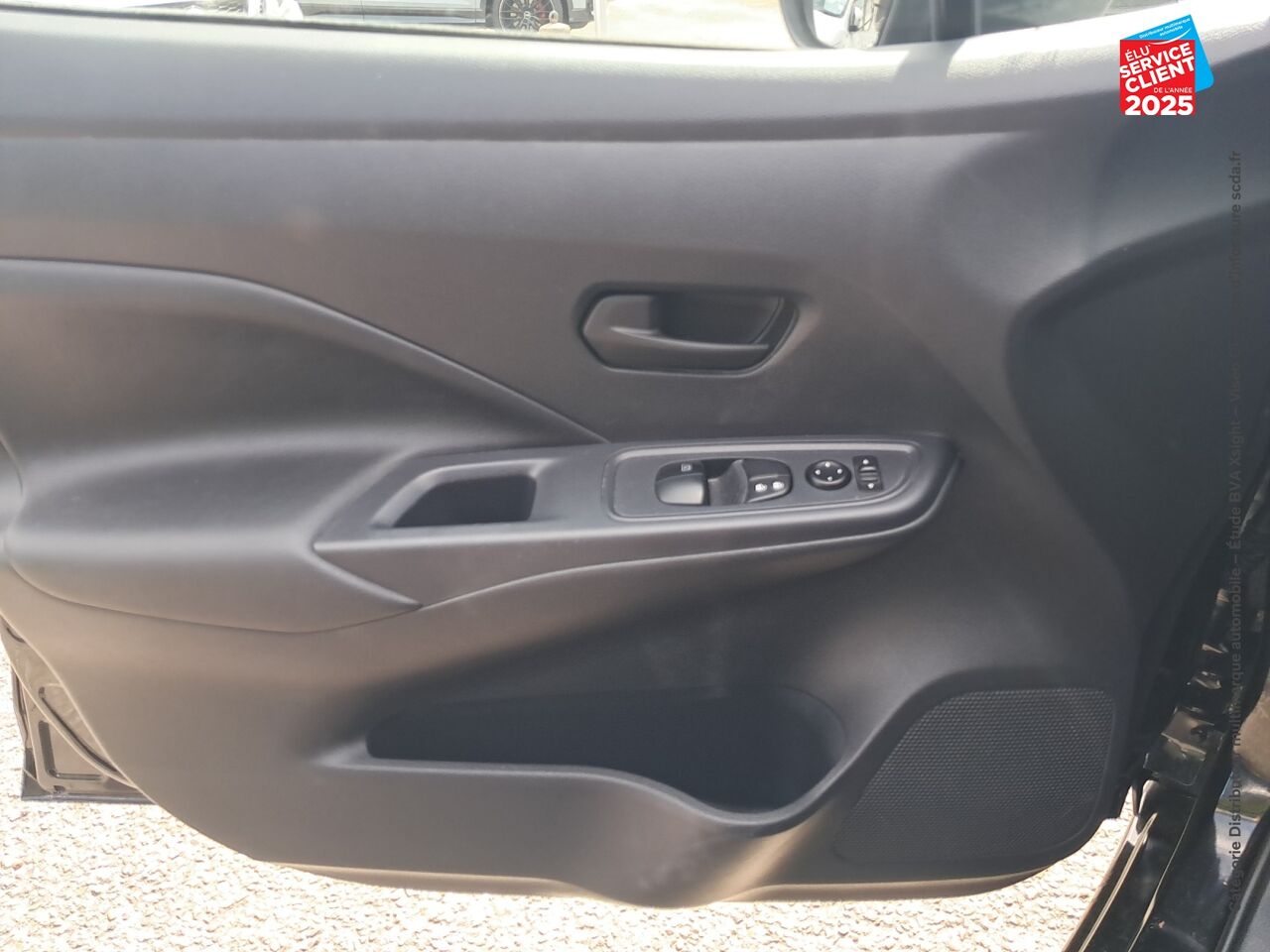 Véhicule d'occasion NISSAN MICRA 1.0 IG-T 92CH VISIA PACK 2021 chez Toyota Thionville