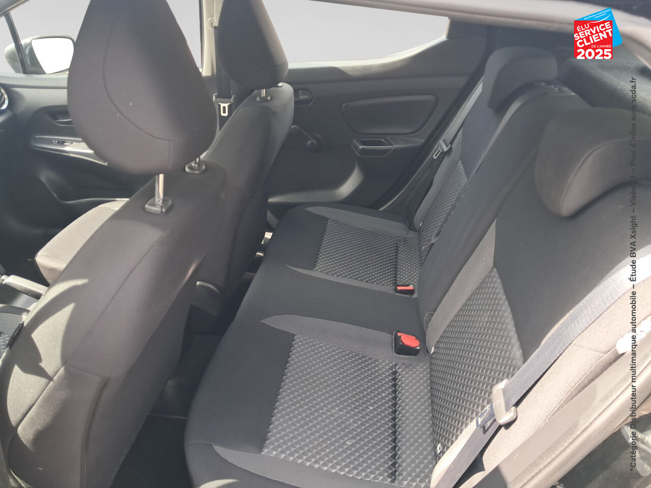 Véhicule d'occasion NISSAN MICRA 1.0 IG-T 92CH VISIA PACK 2021 chez Toyota Thionville