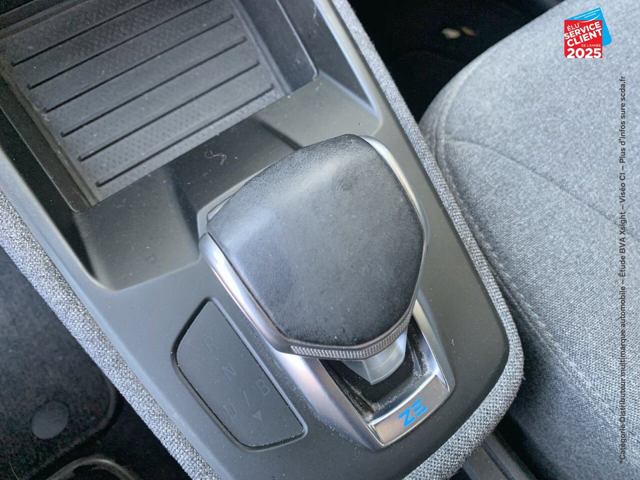 Véhicule d'occasion RENAULT ZOE ZEN CHARGE NORMALE R110 ACHAT INTEGRAL - 20 chez Toyota Bar le Duc