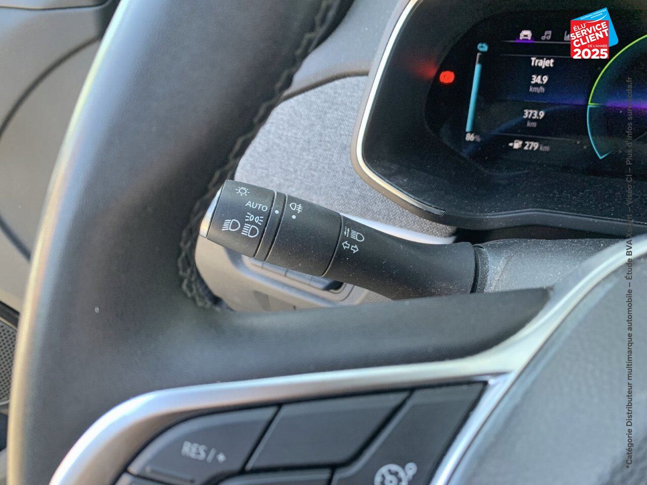 Véhicule d'occasion RENAULT ZOE ZEN CHARGE NORMALE R110 ACHAT INTEGRAL - 20 chez Toyota Bar le Duc