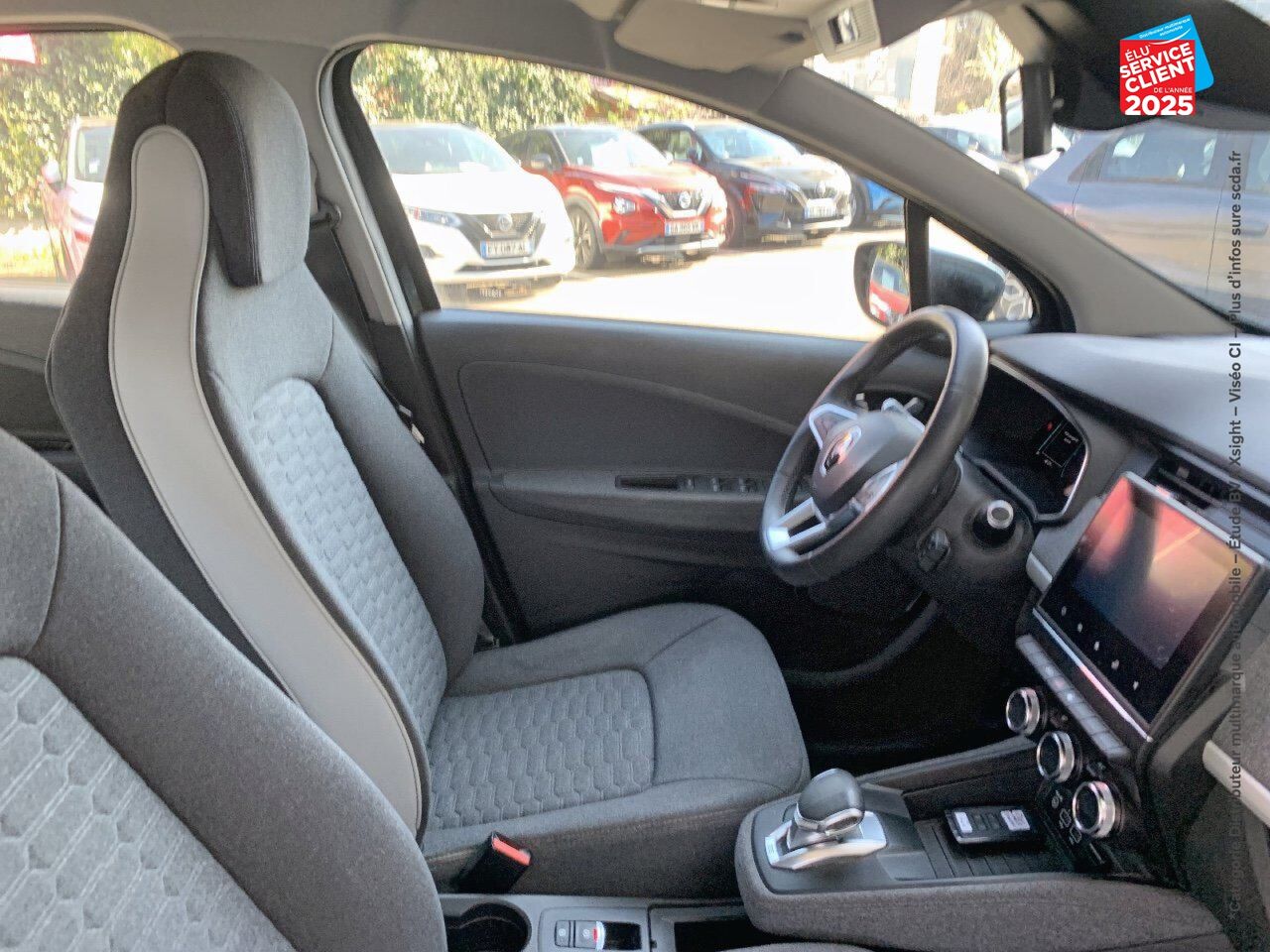 Véhicule d'occasion RENAULT ZOE ZEN CHARGE NORMALE R110 ACHAT INTEGRAL - 20 chez Toyota Bar le Duc