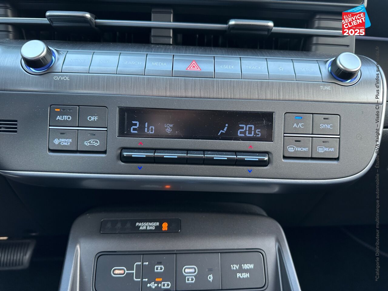 Véhicule d'occasion HYUNDAI KONA ELECTRIC 65KWH - 217CH CREATIVE chez Hyundai Reims