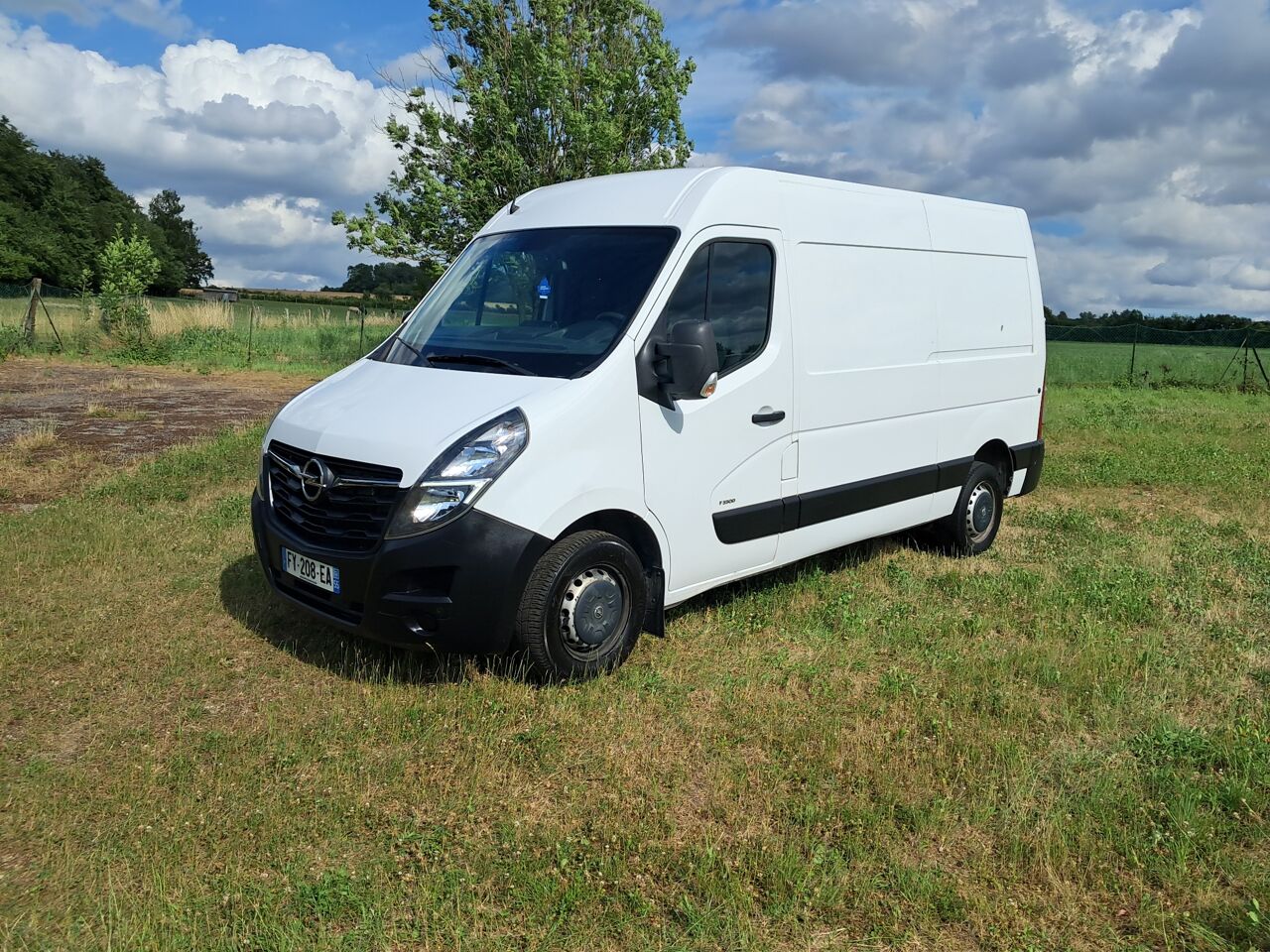 Véhicule d'occasion OPEL MOVANO FG F3500 L2H2 2.3 CDTI 135CH BITURBO START/STOP chez Renault Colmar
