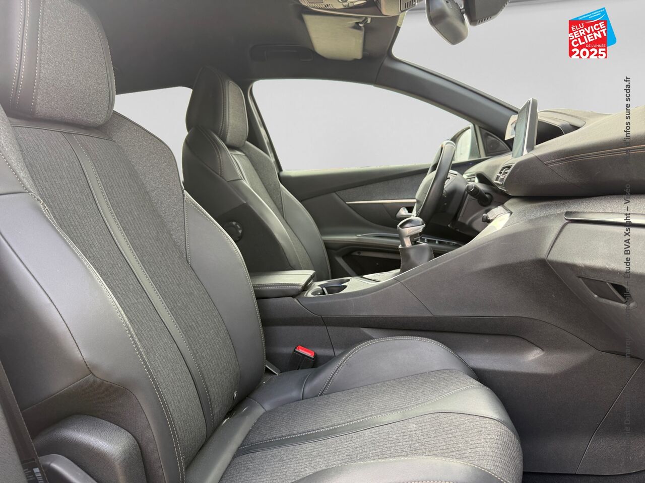 Véhicule d'occasion PEUGEOT 3008 1.5 BLUEHDI 130CH E6.C GT LINE SS 6CV GPS CAMERA CARPLAY chez Renault Saint-Louis