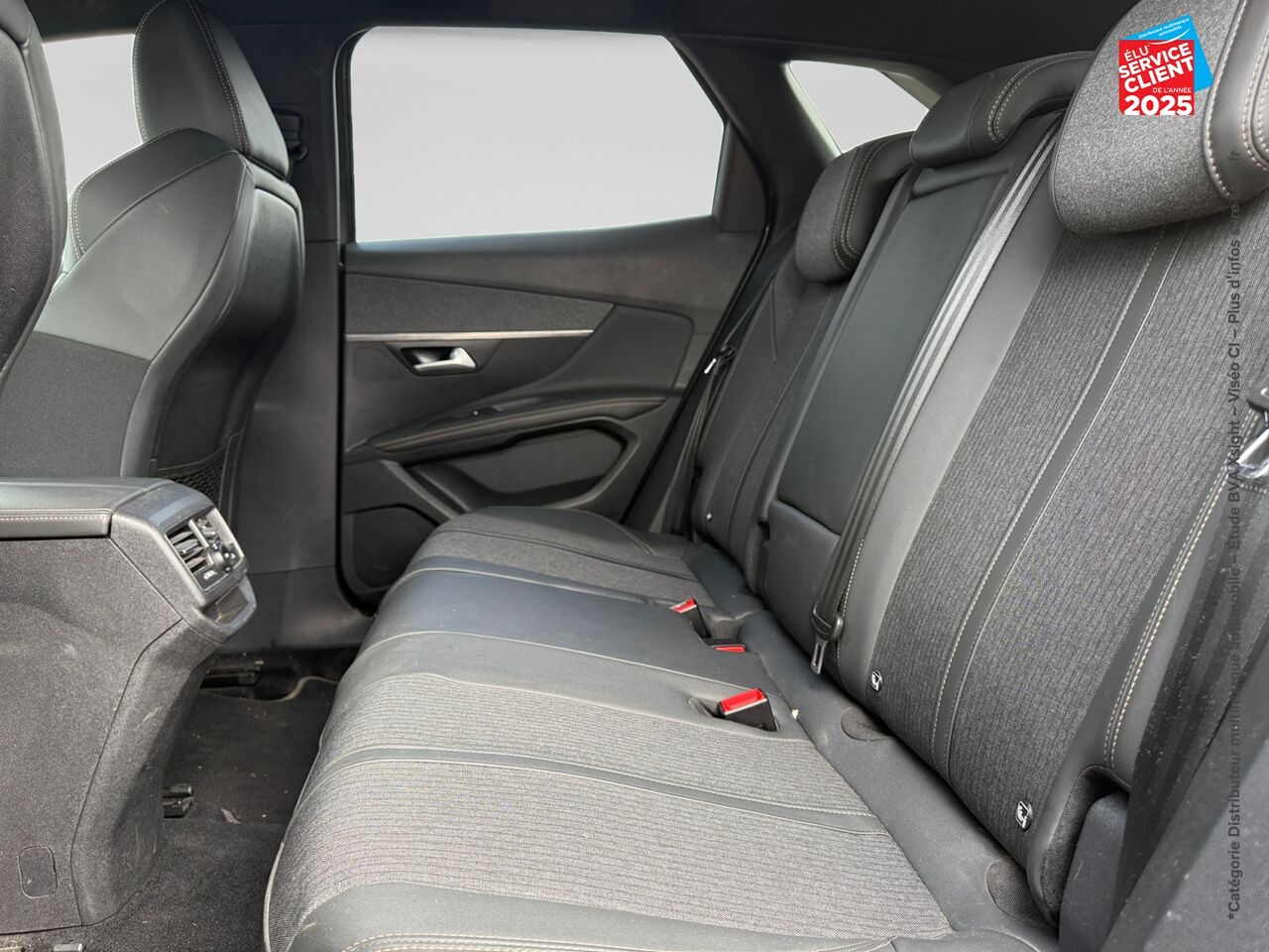Véhicule d'occasion PEUGEOT 3008 1.5 BLUEHDI 130CH E6.C GT LINE SS 6CV GPS CAMERA CARPLAY chez Renault Saint-Louis