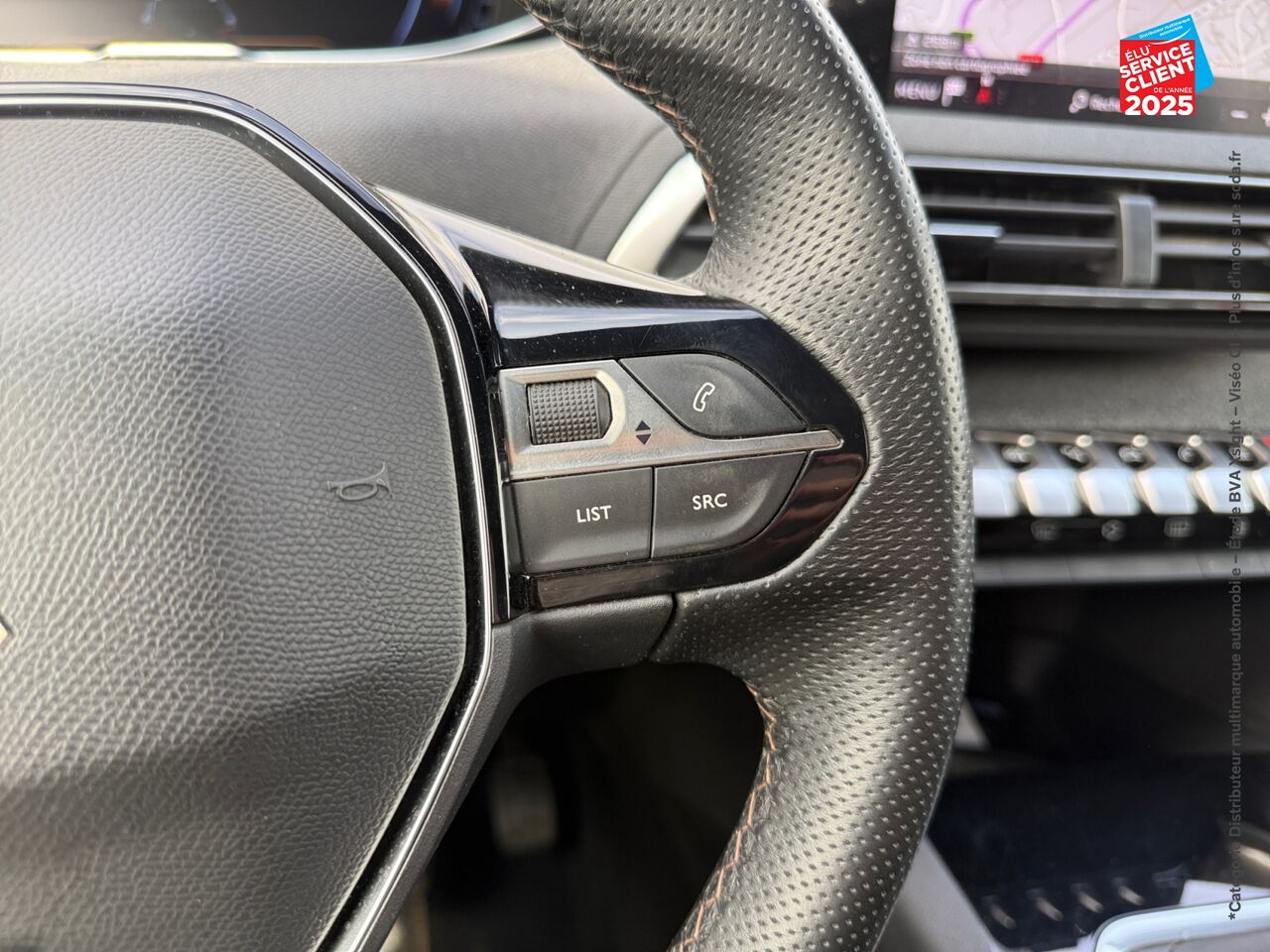 Véhicule d'occasion PEUGEOT 3008 1.5 BLUEHDI 130CH E6.C GT LINE SS 6CV GPS CAMERA CARPLAY chez Renault Saint-Louis
