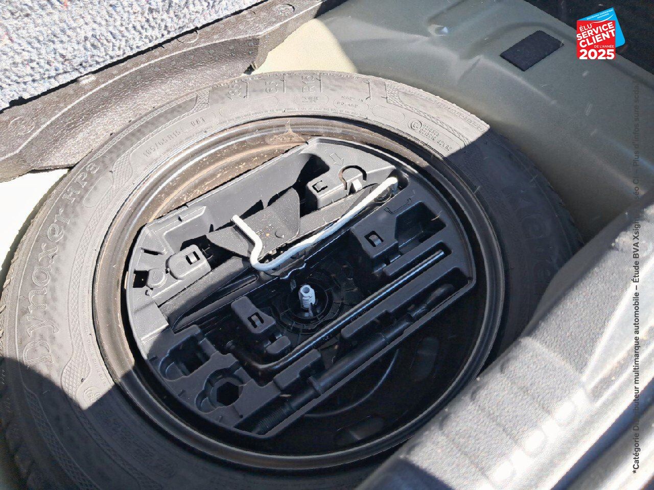 Véhicule d'occasion CITROEN C3 1.2 PURETECH 83CH S/S SHINE CAMERA GPS chez Fiat Besançon