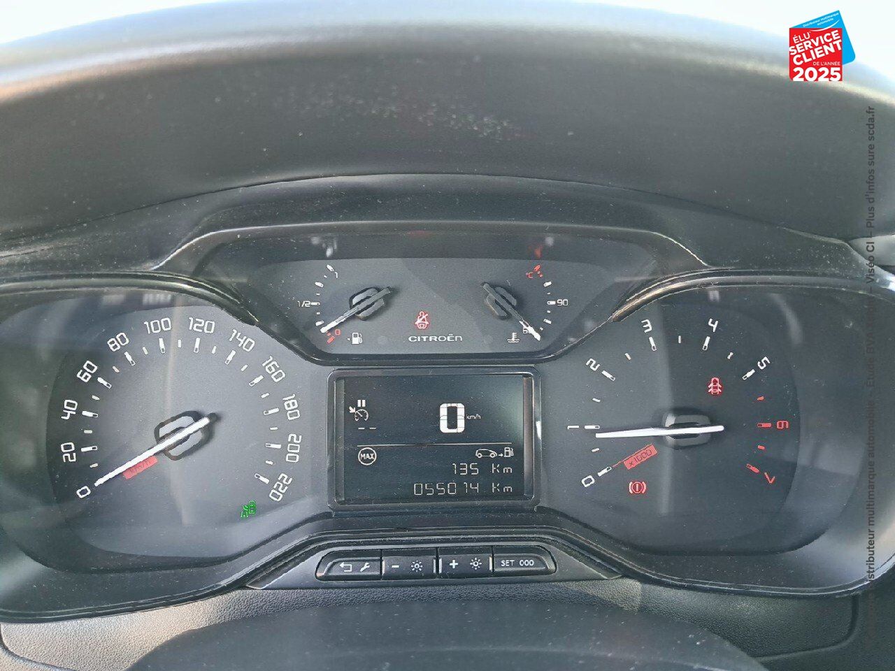 Véhicule d'occasion CITROEN C3 1.2 PURETECH 83CH S/S SHINE CAMERA GPS chez Fiat Besançon