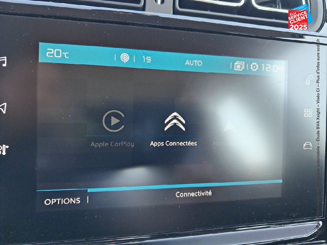 Véhicule d'occasion CITROEN C3 1.2 PURETECH 83CH S/S SHINE CAMERA GPS chez Fiat Besançon
