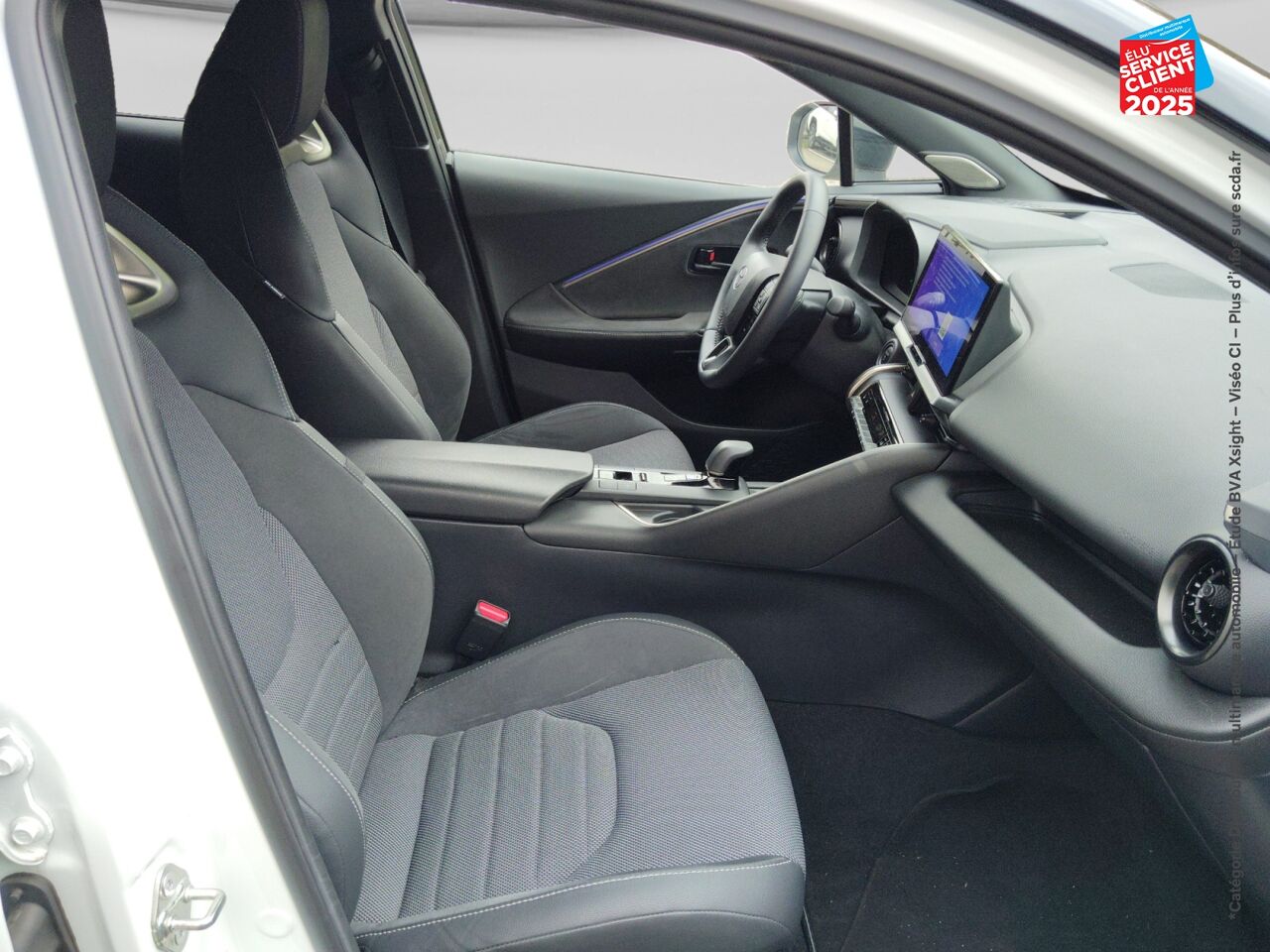 Véhicule d'occasion TOYOTA C-HR 2.0 200CH COLLECTION PREMIERE NG23 chez Toyota Sarreguemines