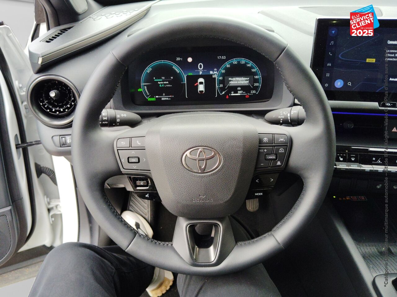 Véhicule d'occasion TOYOTA C-HR 2.0 200CH COLLECTION PREMIERE NG23 chez Toyota Sarreguemines