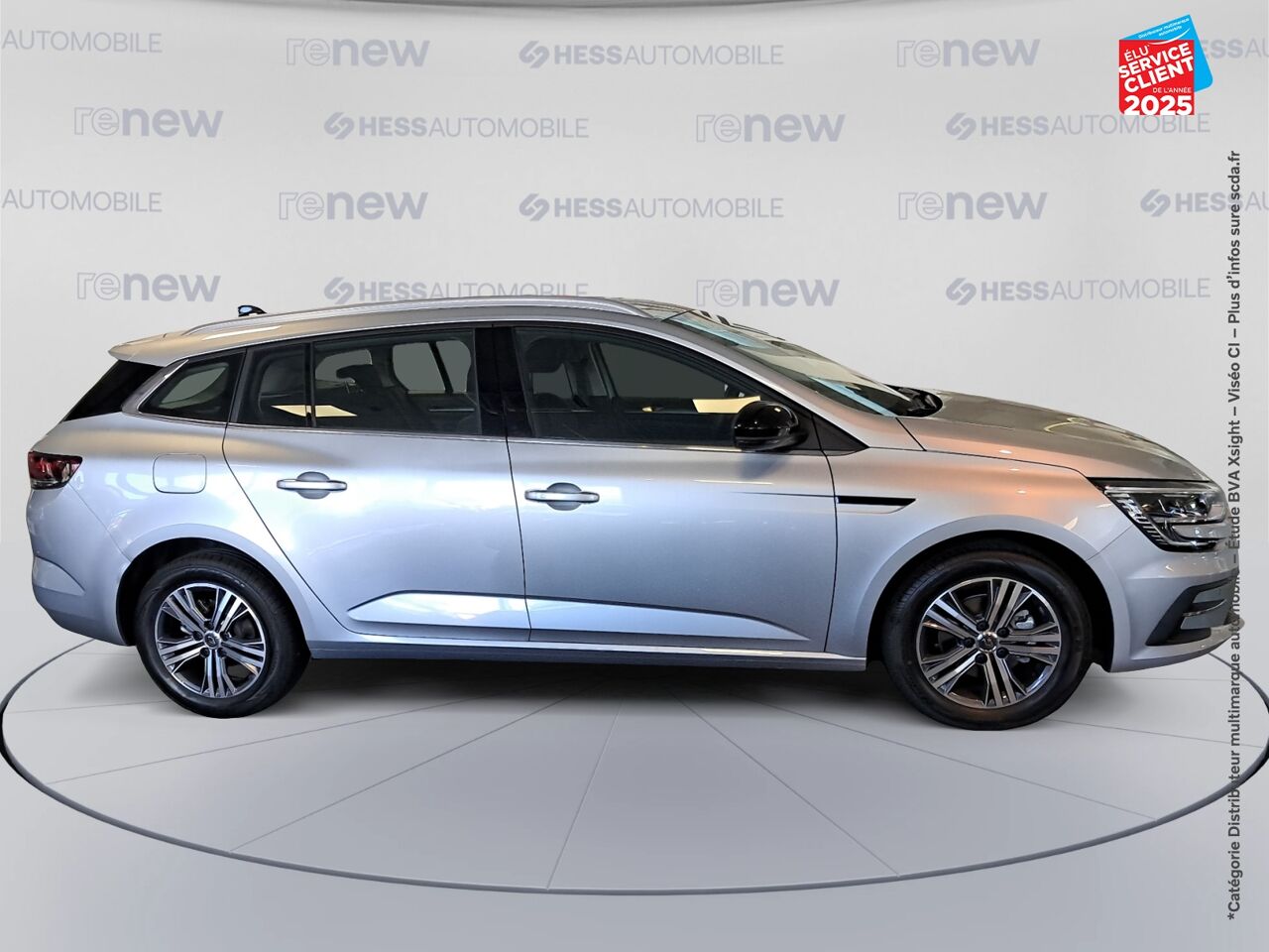 Véhicule d'occasion RENAULT MEGANE ESTATE 1.3 TCE 140CH EVOLUTION EDC -23 chez Opel Verdun