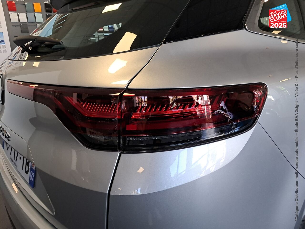 Véhicule d'occasion RENAULT MEGANE ESTATE 1.3 TCE 140CH EVOLUTION EDC -23 chez Opel Verdun