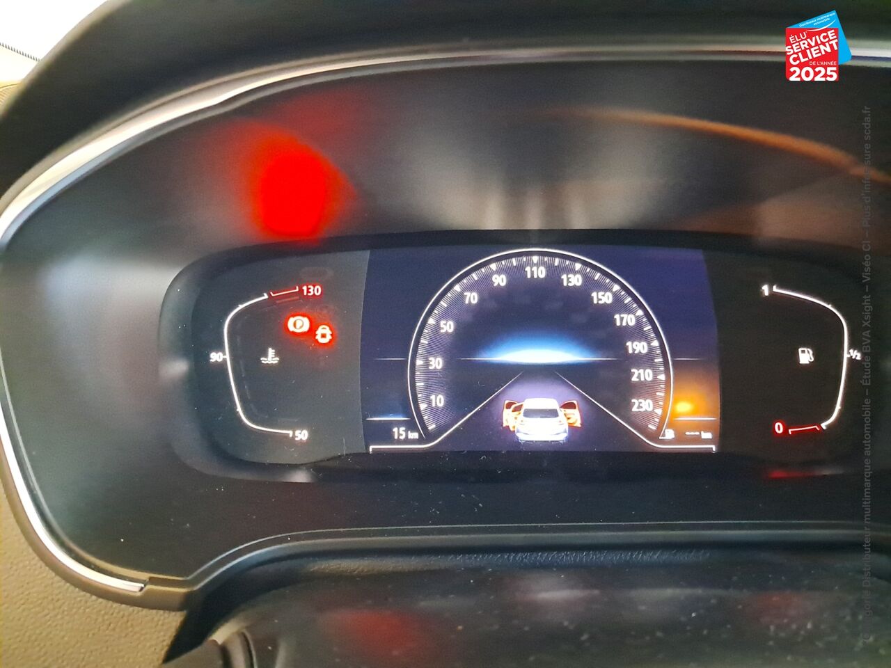 Véhicule d'occasion RENAULT MEGANE ESTATE 1.3 TCE 140CH EVOLUTION EDC -23 chez Opel Verdun