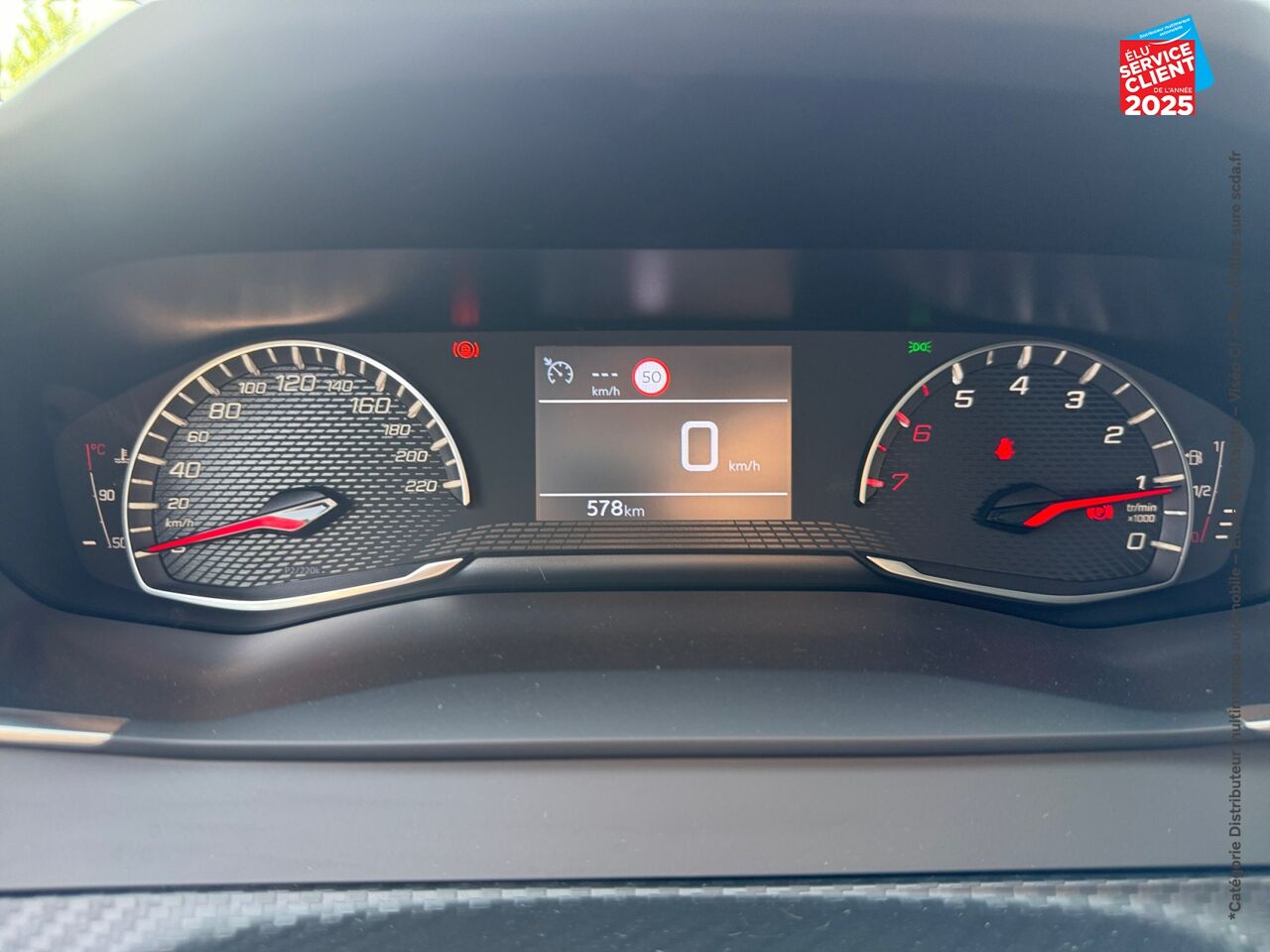 Véhicule d'occasion PEUGEOT 208 1.2 100CH SS STYLE chez Opel Saint-Dizier