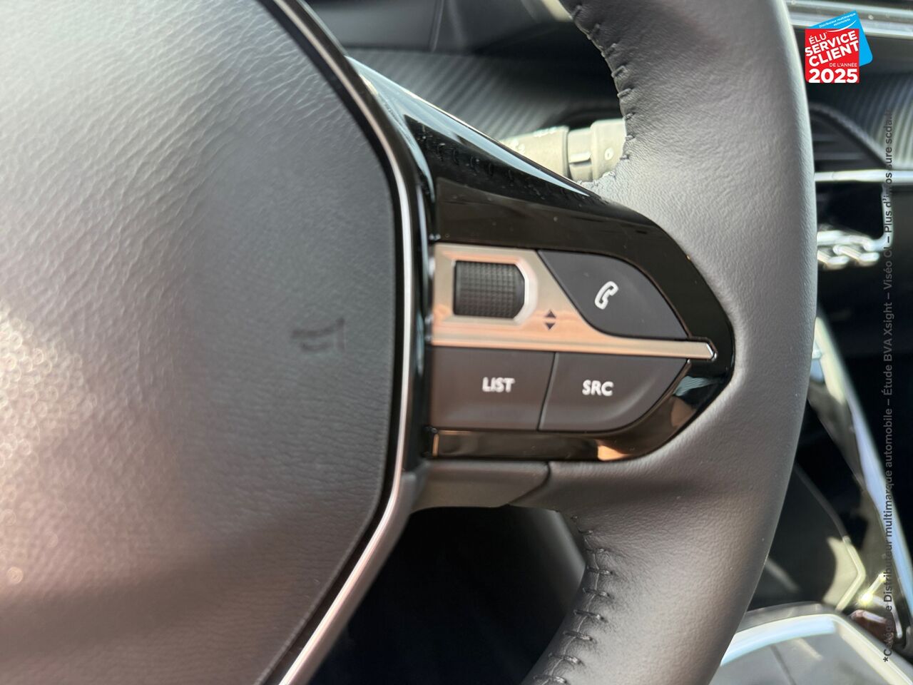 Véhicule d'occasion PEUGEOT 208 1.2 100CH SS STYLE chez Opel Saint-Dizier