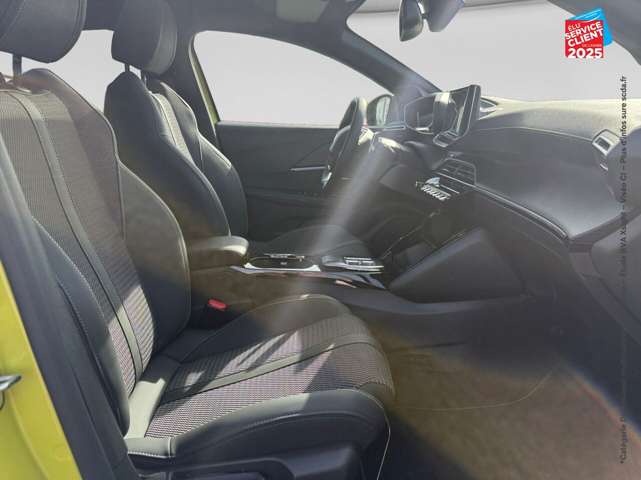 Véhicule d'occasion PEUGEOT 208 1.2 HYBRID 145CH GT E-DCS6 chez Fiat Mulhouse