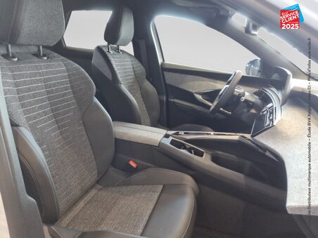 PEUGEOT 3008 1.2 HYBRID...