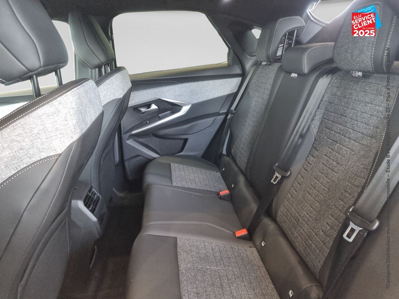 Véhicule d'occasion PEUGEOT 3008 1.2 HYBRID 145CH GT E-DCS6 chez Renault Colmar