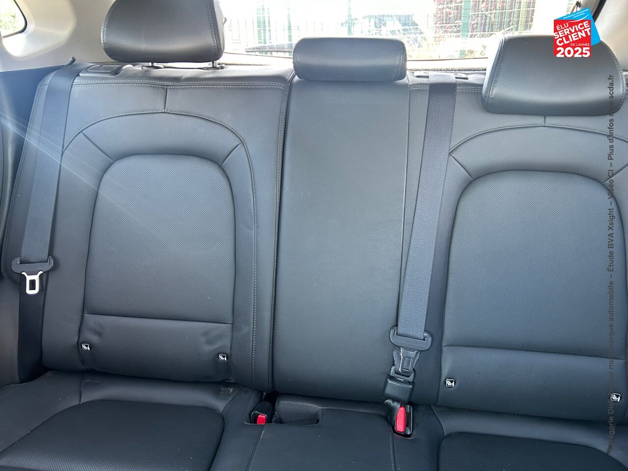 Véhicule d'occasion HYUNDAI KONA 1.6 GDI 141CH HYBRID EXECUTIVE DCT-6 SIEGES CUIR CAMERA chez Renault Sélestat