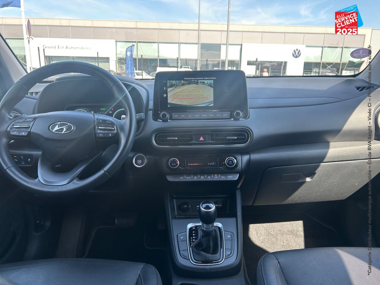 Véhicule d'occasion HYUNDAI KONA 1.6 GDI 141CH HYBRID EXECUTIVE DCT-6 SIEGES CUIR CAMERA chez Renault Sélestat