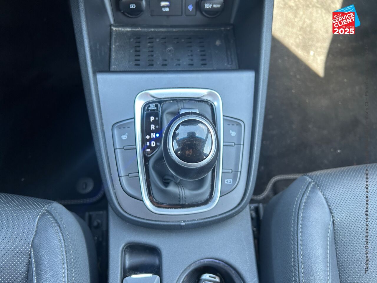 Véhicule d'occasion HYUNDAI KONA 1.6 GDI 141CH HYBRID EXECUTIVE DCT-6 SIEGES CUIR CAMERA chez Renault Sélestat