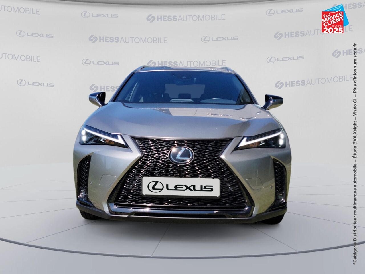 Véhicule d'occasion LEXUS UX 250H F SPORT DESIGN 2WD CAMERA chez BMW Lons le Saunier
