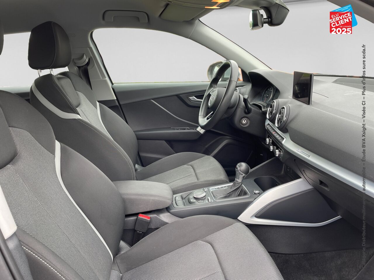 Véhicule d'occasion AUDI Q2 35 TFSI 150CH COD S TRONIC 7 EURO6D-T SIEGES CHAUF chez BMW Lons le Saunier