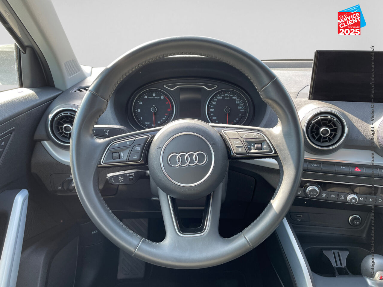 Véhicule d'occasion AUDI Q2 35 TFSI 150CH COD S TRONIC 7 EURO6D-T SIEGES CHAUF chez BMW Besançon