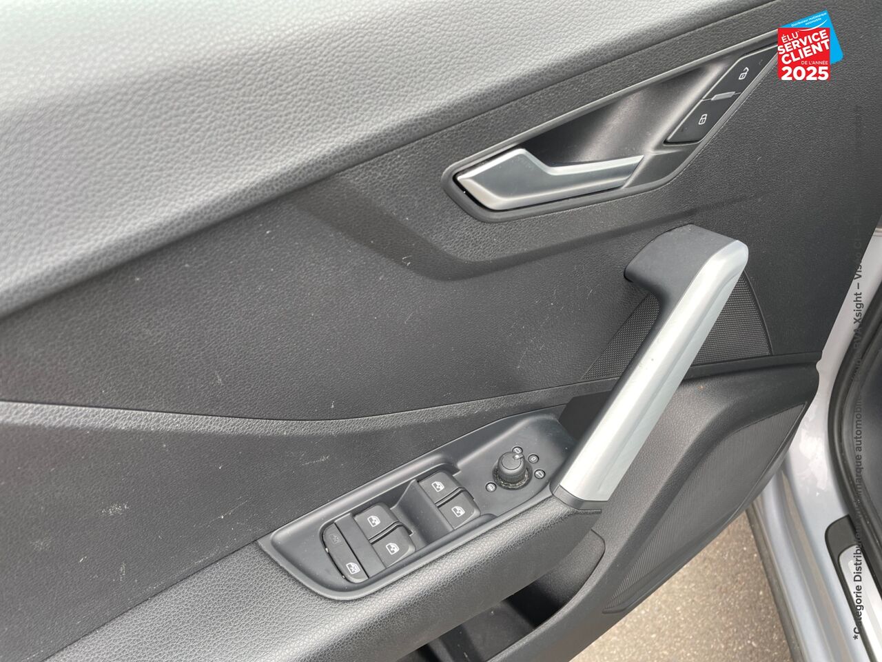 Véhicule d'occasion AUDI Q2 35 TFSI 150CH COD S TRONIC 7 EURO6D-T SIEGES CHAUF chez BMW Lons le Saunier